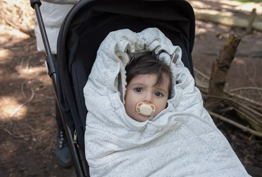 Guļammaiss bērnu ratiem Lodger Bunker Folklore Drizzle ar mazuli