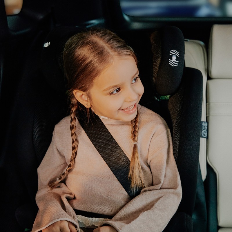 Autokrēsls Lionelo Igo i-size 100-150 cm