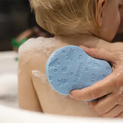 Vannas sūklis bērniem Babyono 1640/02 Blue ar mazuli