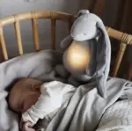 Rotaļlieta Moonie 2.0 Humming Bunny - Silver ar mazuli gultiņā