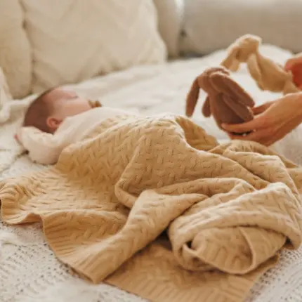 Bērnu merino vilnas pleds Babyono Dark Beige 1648/02 ar mazuli