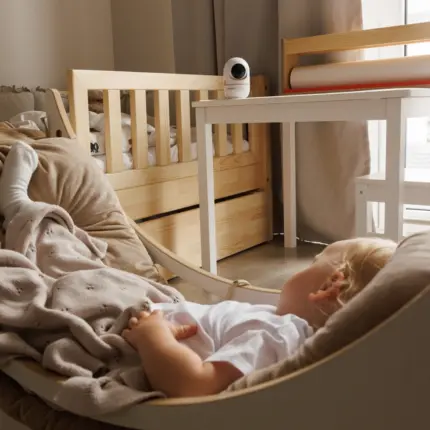 Video aukle Babyono CALMA LCD 5" 1541 uz galda