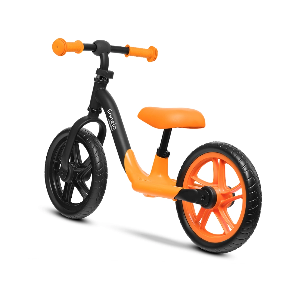 Skrejritenis Lionelo Alex, orange